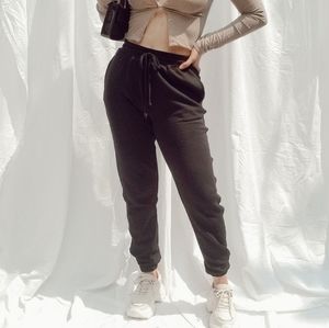 Woman Jogger Pants